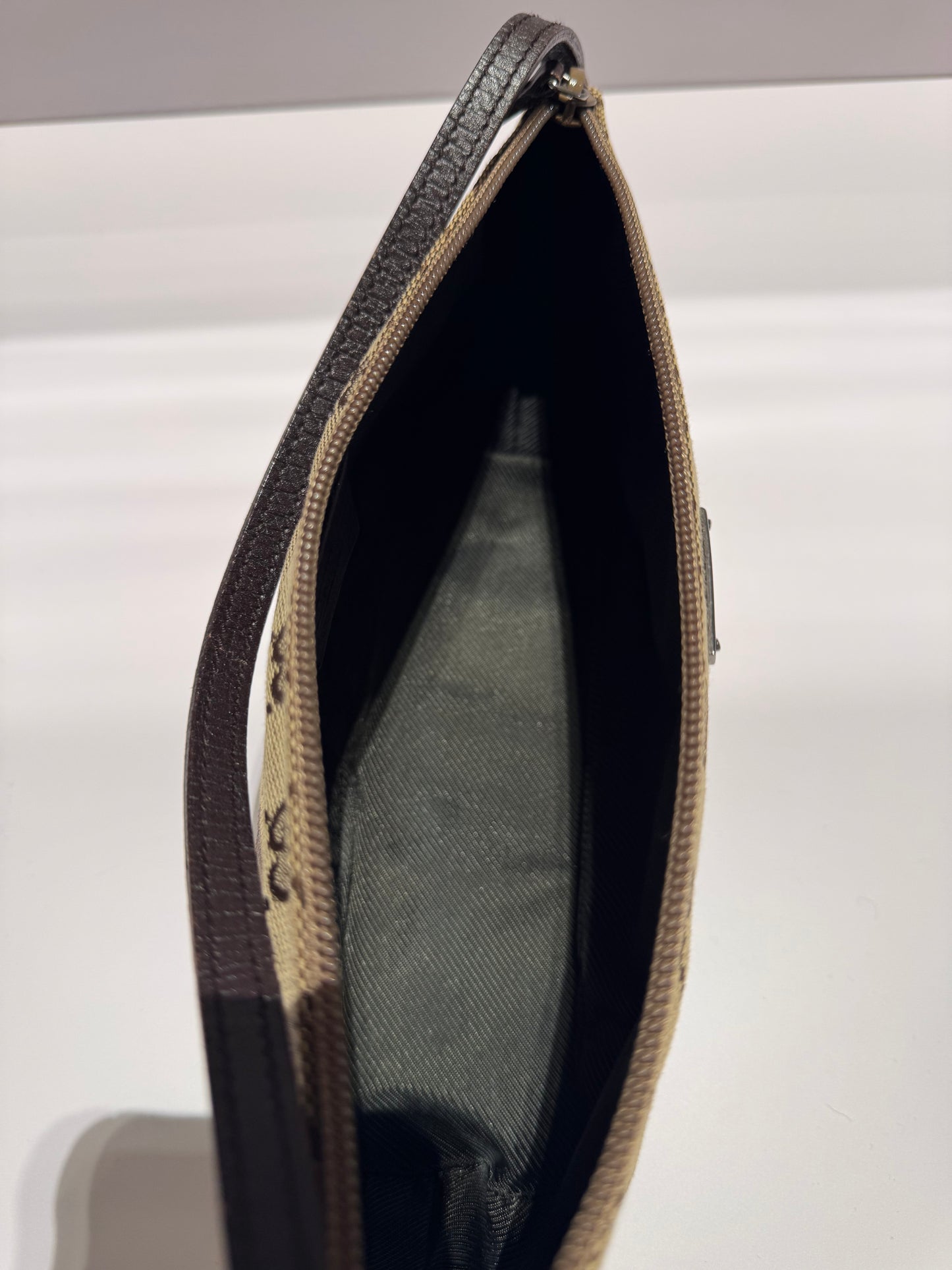 Gucci Boat Pochette