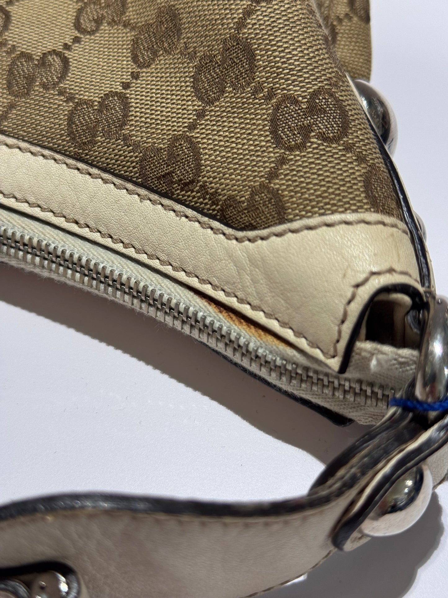 Gucci Icon Bit Hobo White