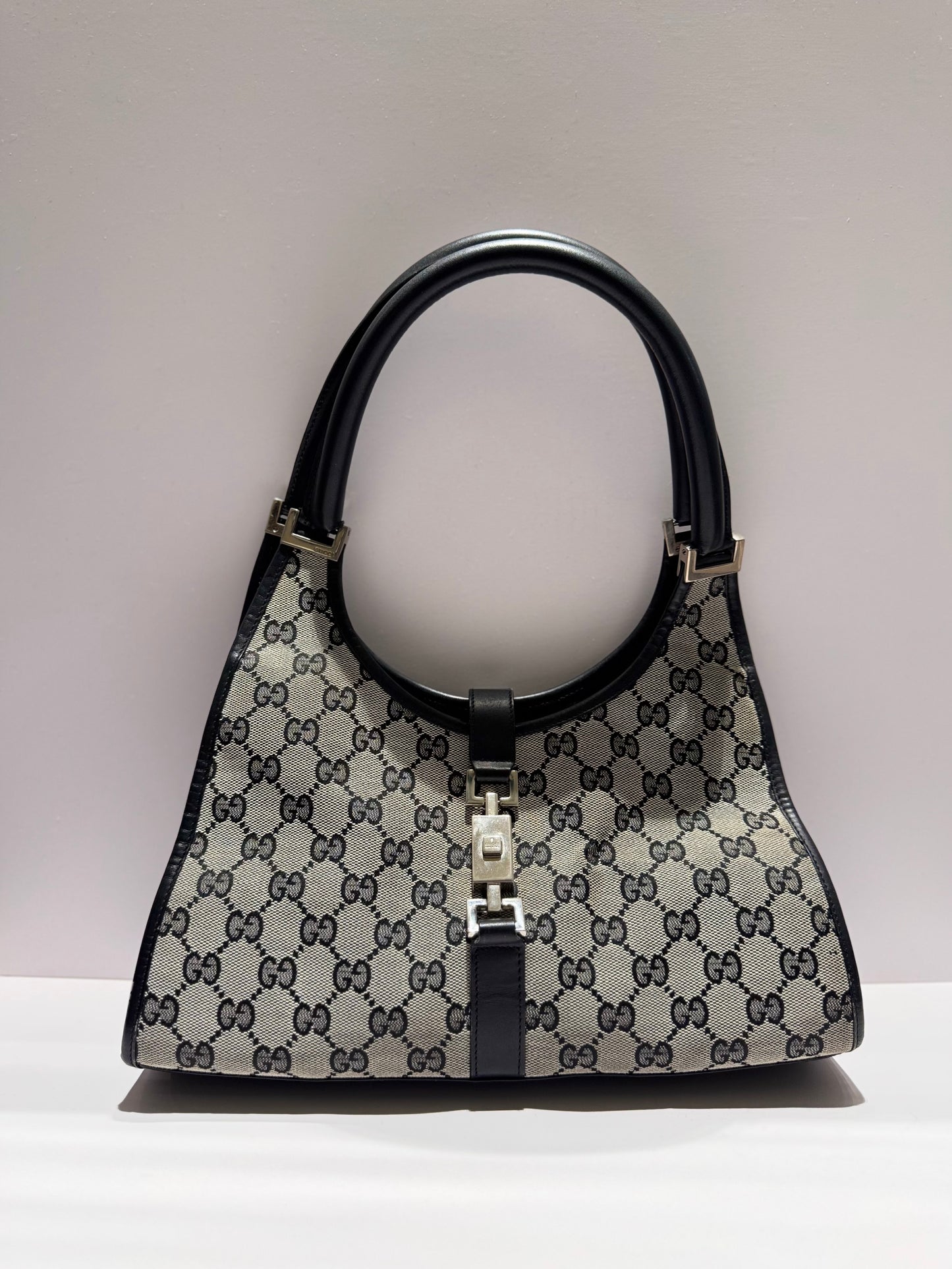 Gucci Jackie Medium Black Monogram